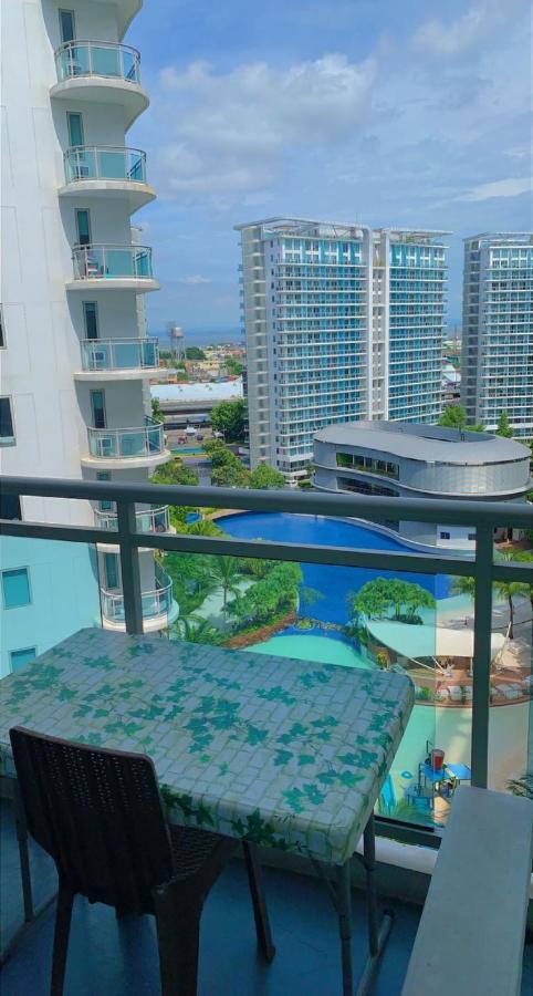 Resort Azure Urban