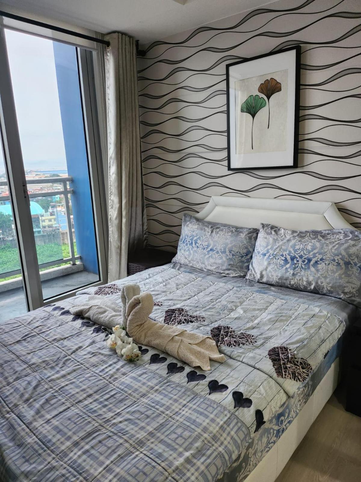 Resort Azure Urban